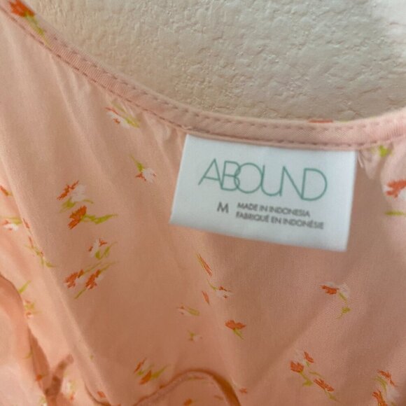 Abound lightweight peachy summer romper - Picture 4 of 7